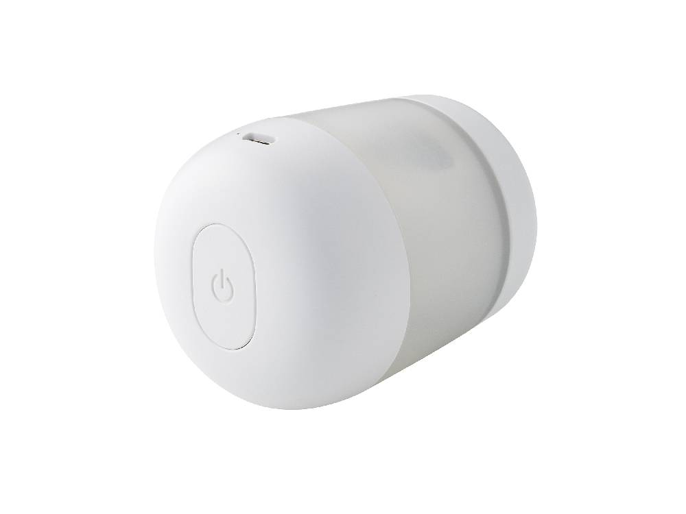 プラスマイナスゼロ毛玉クリーナーのABS樹脂製本体。USB Type-Cコネクタを備えた円筒形の電子ホームアプライアンス。