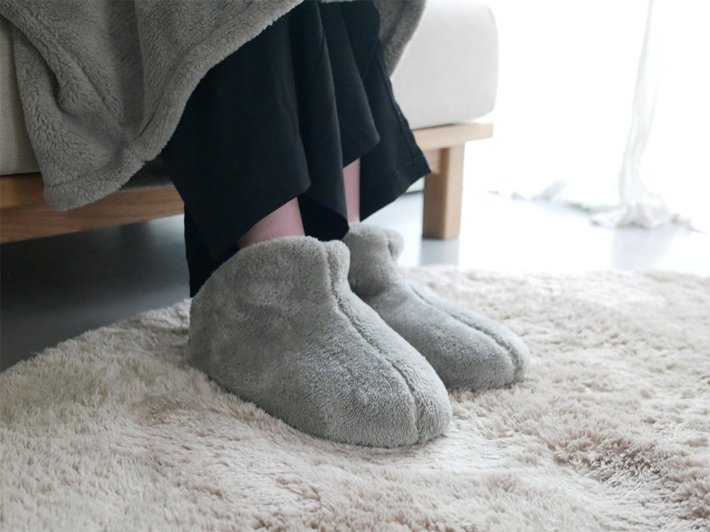 Le boisのグレー色ルームシューズ