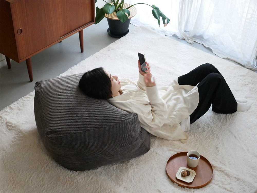QUBE/キューブ】コーデュロイビーズクッション｜【公式】ひなたライフ