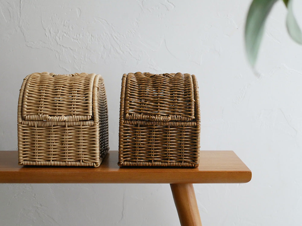 クレエ ユティル洗えるコンパクトティッシュケース、籠状のナチュラル素材デザイン