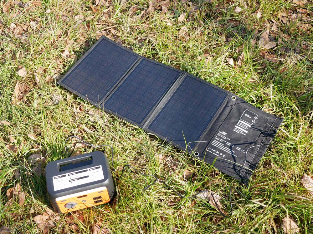 リン酸鉄リチウムイオン電池ポータブル電源＋ソーラーパネルセット