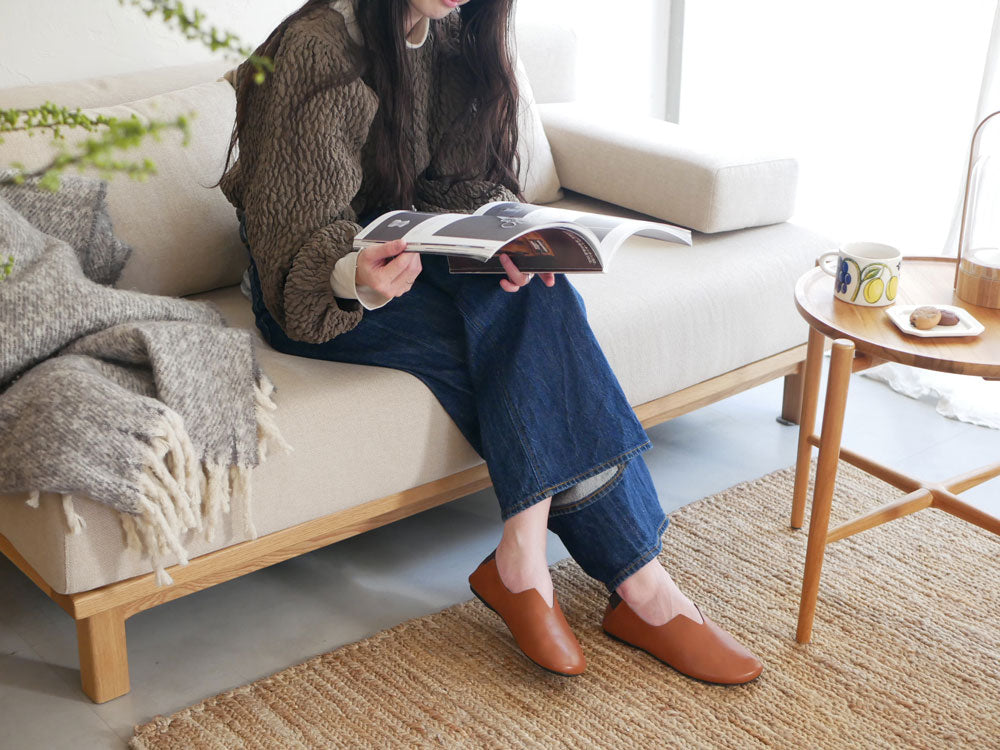 レプリエノイエルッツ防災携帯スリッポンと収納ポーチ