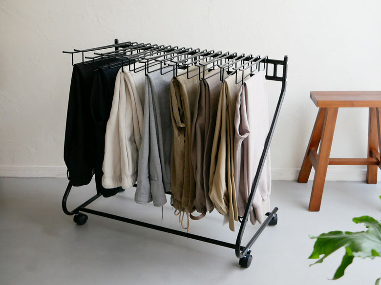 ビーワースセレクション スラックスハンガー20本掛けブラック