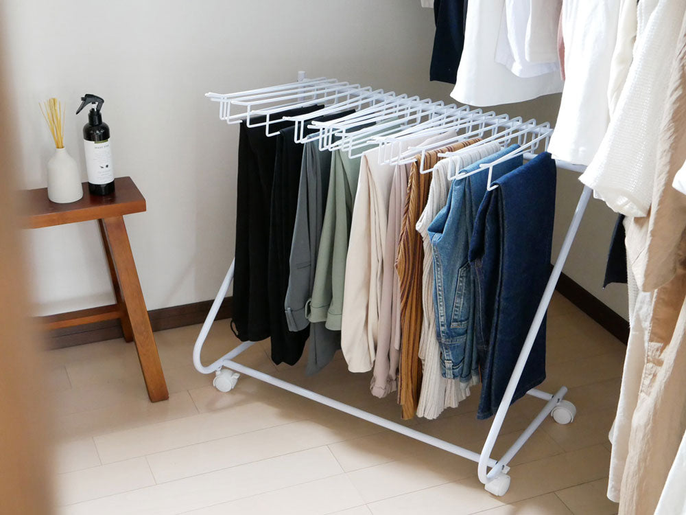 黒色20本掛けスラックスハンガー