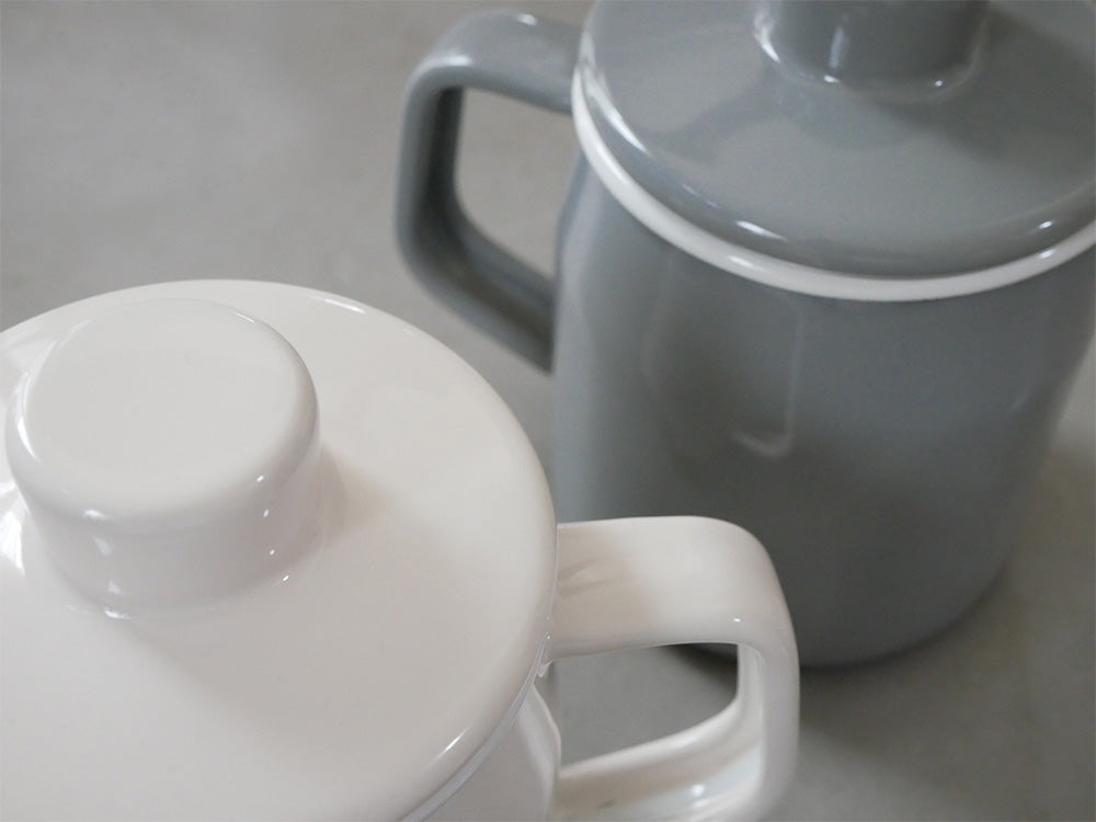 富士ホーローの1.0L・0.8Lオイルポットとカートリッジ