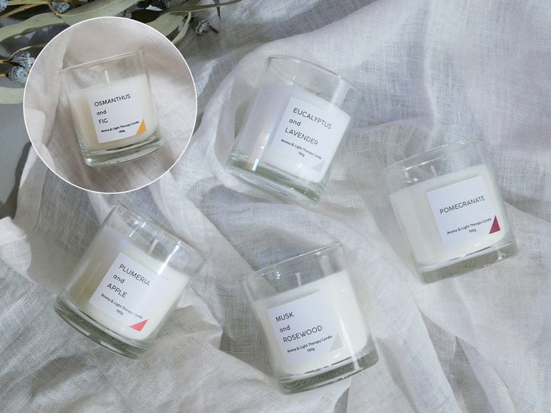 カメヤマキャンドル Lのラベル付きガラスボトル