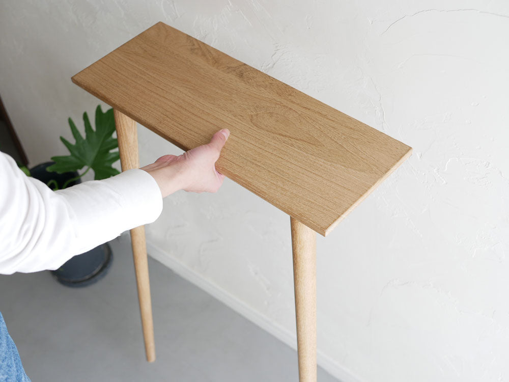 Comore Sunのチーク製立てかけコンソールテーブル