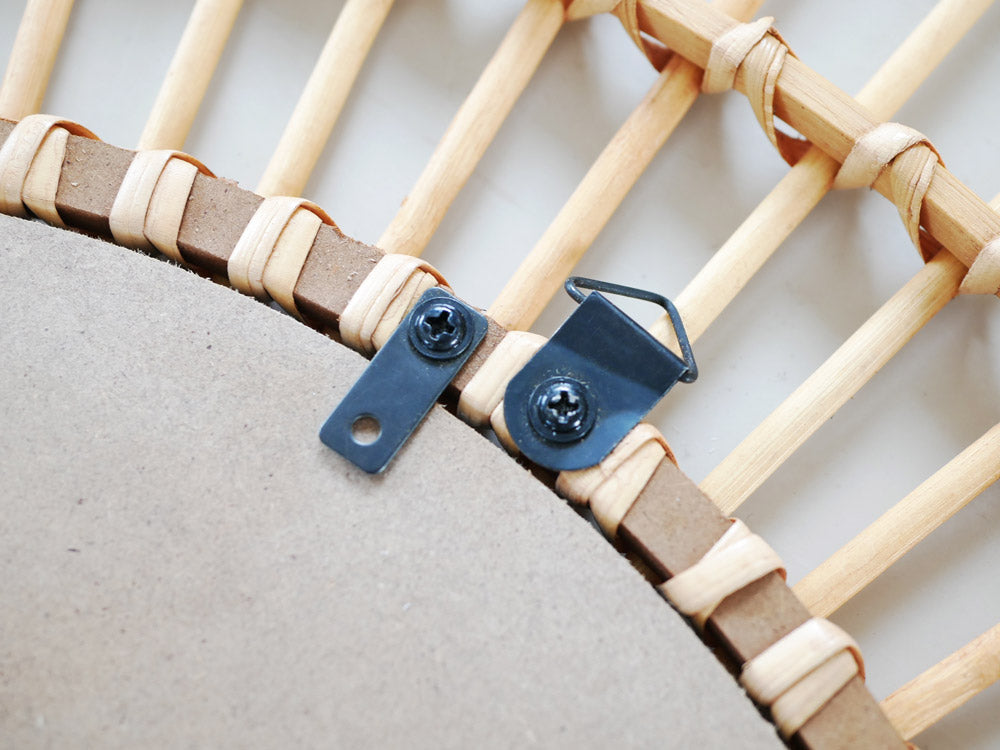 adepecheアデペシュのラタンミラー