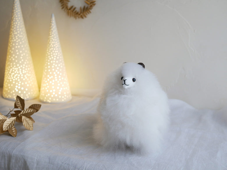 【WRAPS INTERNATIONAL/ラップスインターナショナル】ふわふわ癒しのアルパカドール