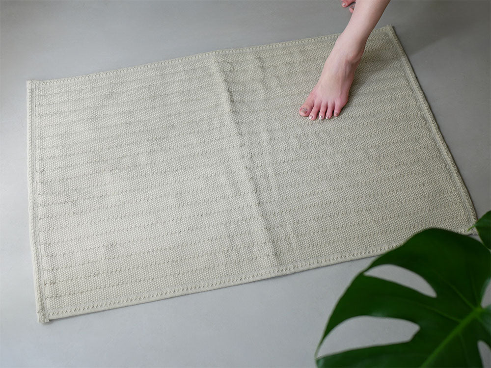 【OKATO】ゆったりサイズの足裏さらさらバスマット