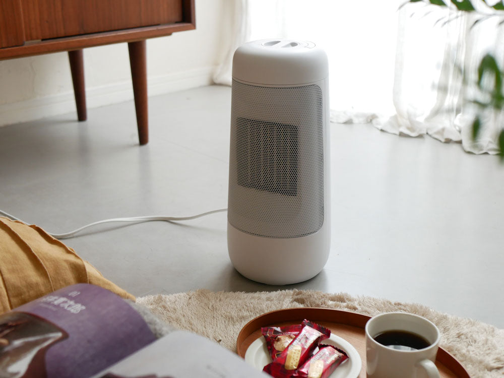 【THREEUP/スリーアップ】ハンドル付き首振りセラミックファンヒーター