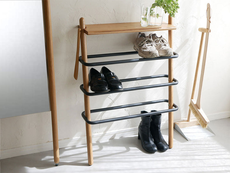 【NOWHERE LIKE HOME】SUK　立て掛けシューズラック