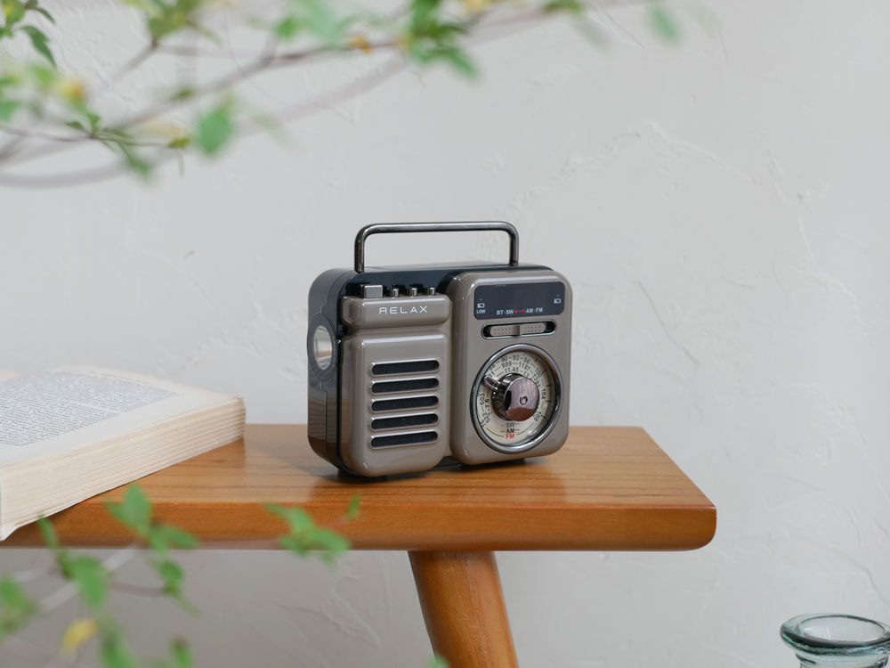 【RELAX/リラックス】レトロかわいい多機能防災ラジオ