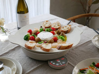 クリームホワイト