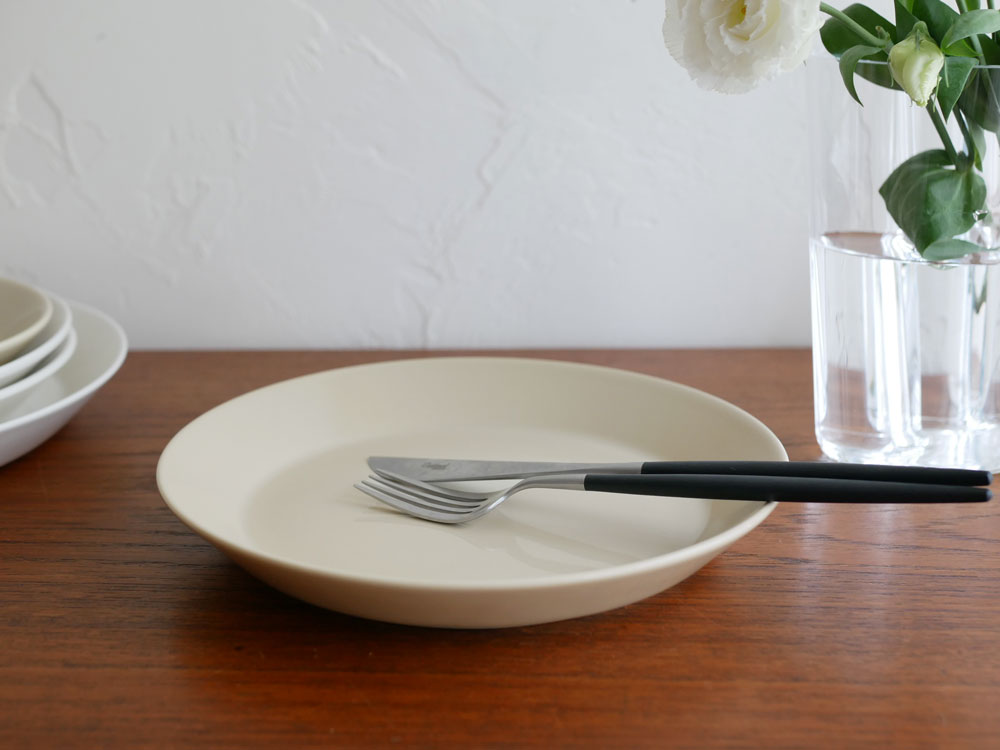 iittala/イッタラ】ティーマ プレート｜【公式】ひなたライフ